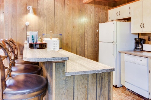 Chamberlands Cabin image 13